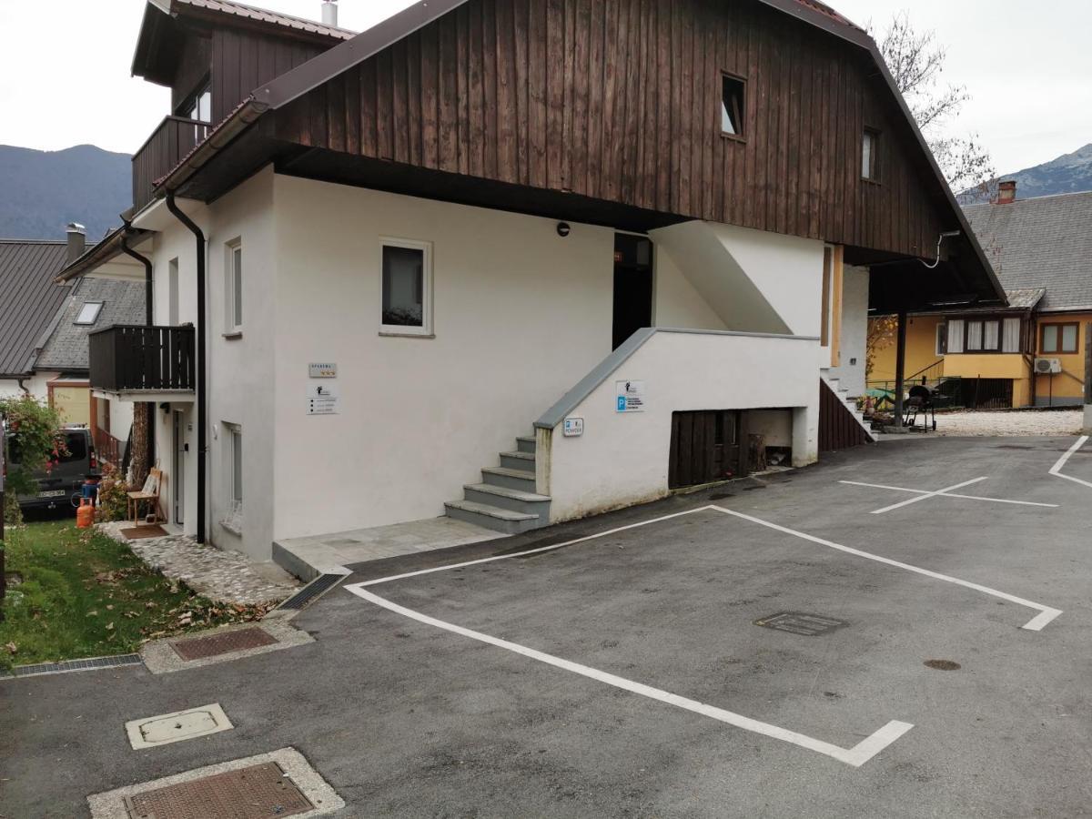 Corner Apartments Бовец Екстериор снимка