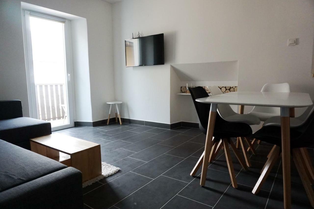 Corner Apartments Бовец Екстериор снимка
