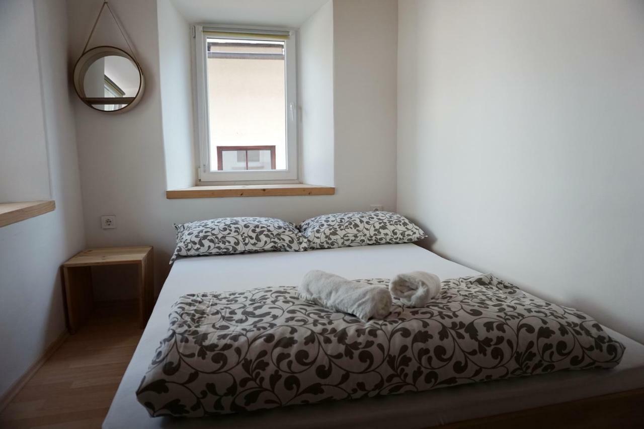 Corner Apartments Бовец Екстериор снимка